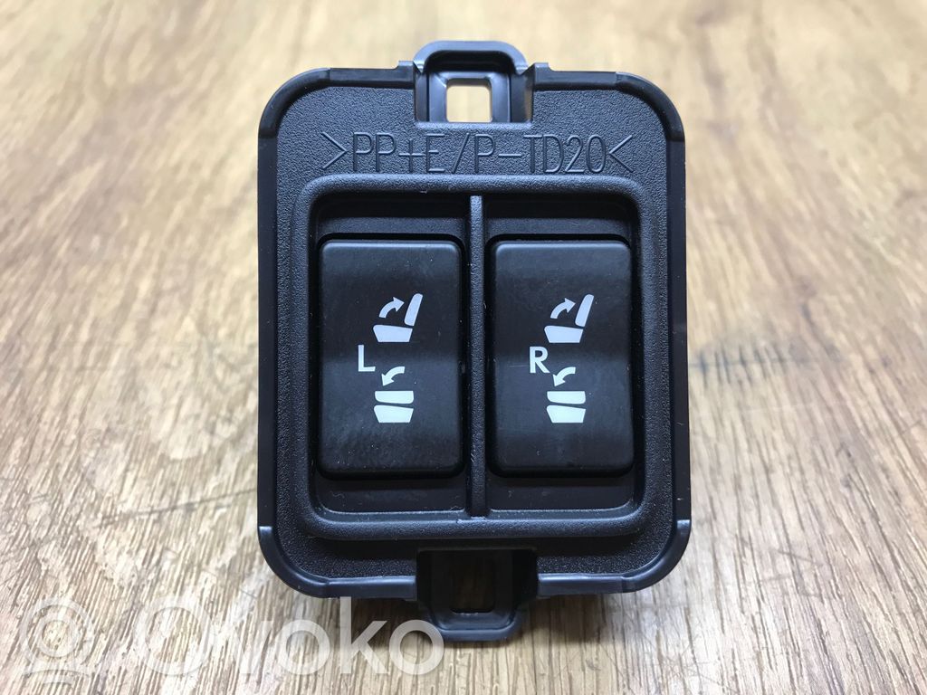 Lexus RX 450H Seat control switch 