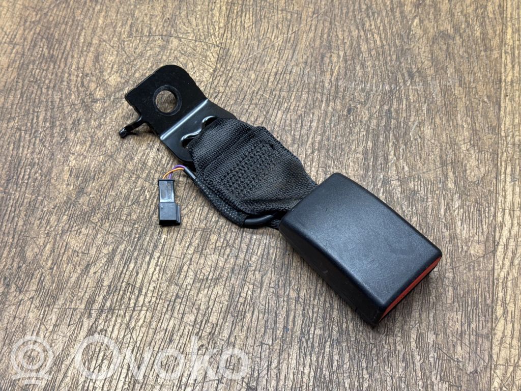 BMW 2 F22 F23 Klamra tylnego pasa bezpieczeństwa 