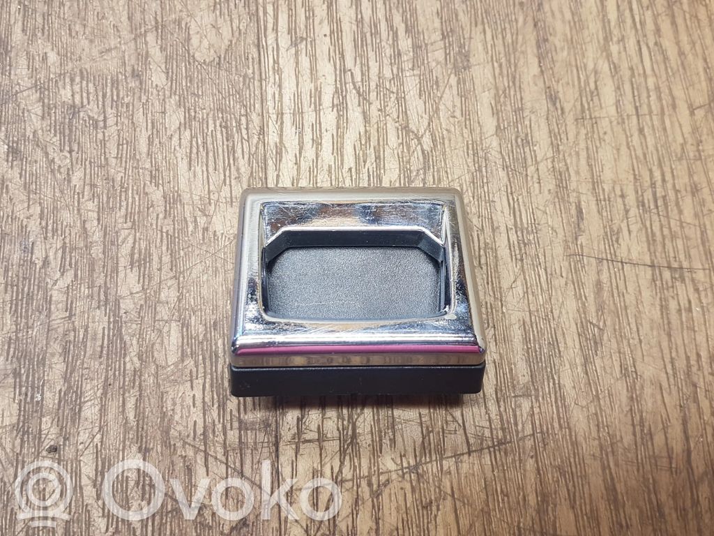 Audi Q5 SQ5 FY Tie down hook / loop 