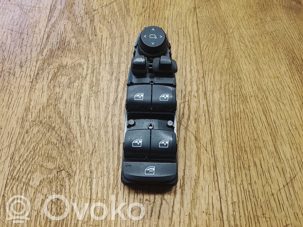 BMW X3 G01 Electric window control switch 