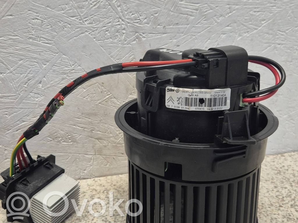 Peugeot 208 I Heater fan/blower 