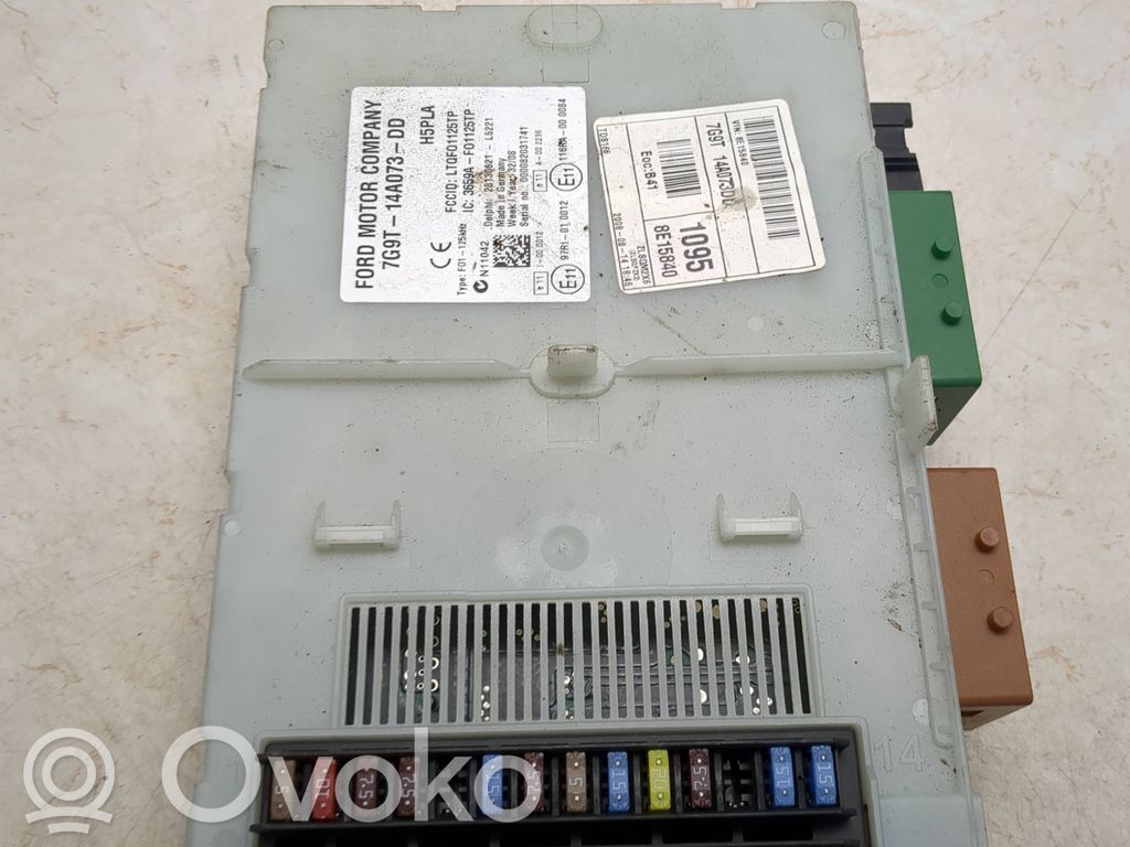 Ford Galaxy Fuse module 