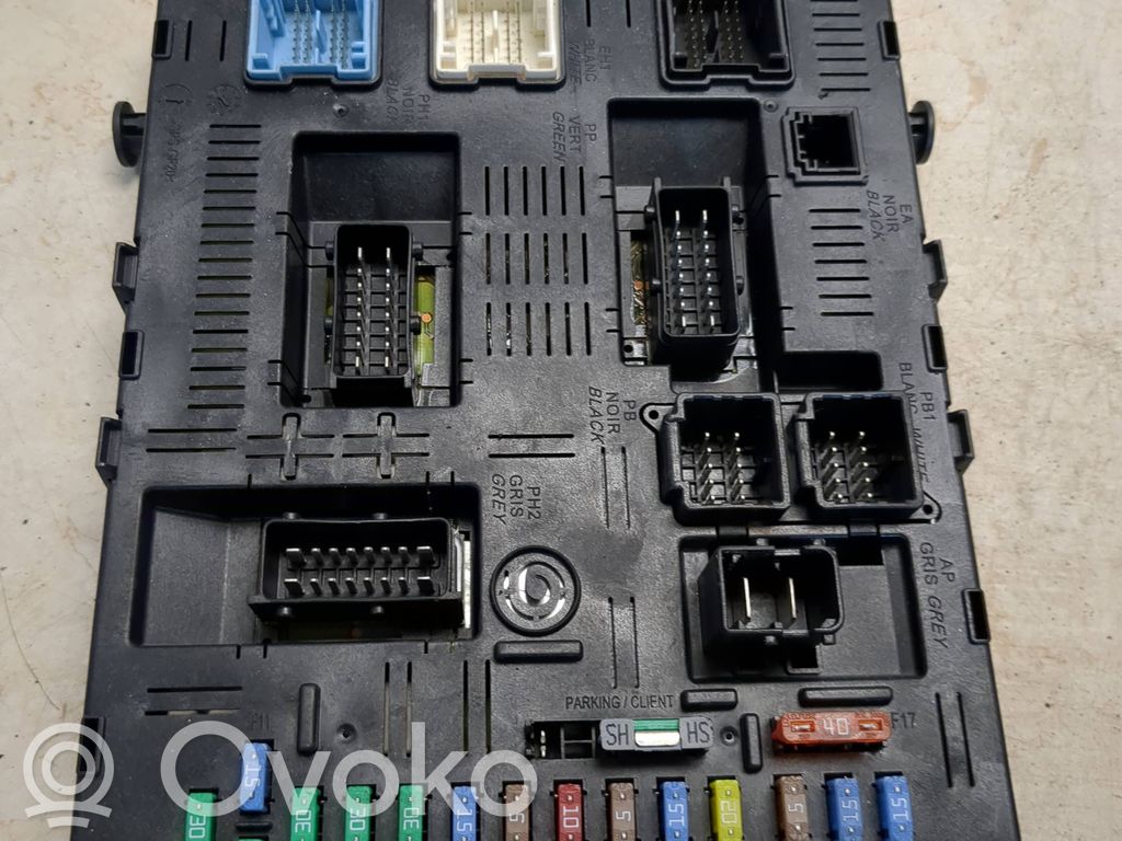 Peugeot 307 Comfort/convenience module 