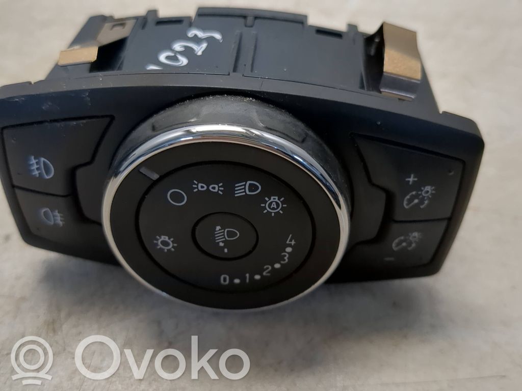 Ford B-MAX Light switch 