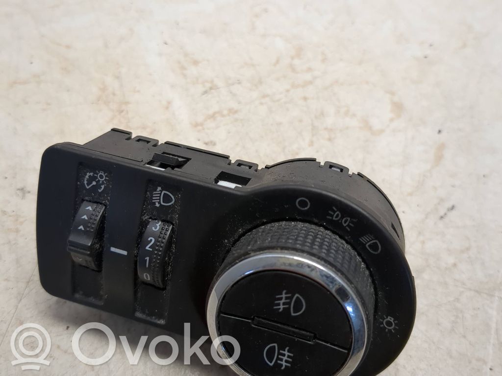 Opel Karl Light switch 