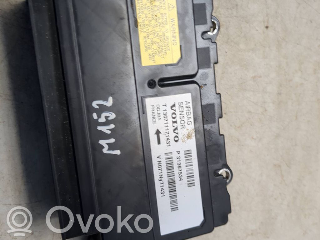 Volvo V40 Airbag control unit/module 