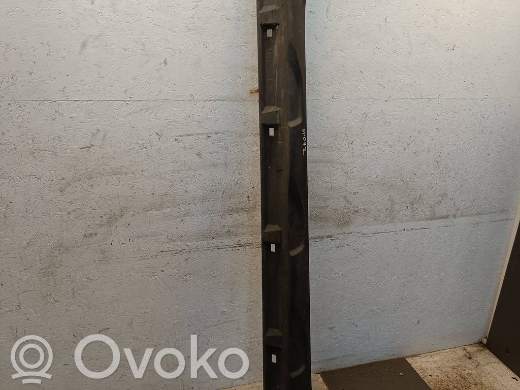 Subaru Outback (BS) Listón 