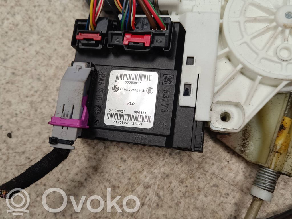 Elektryczny podnośnik szyby drzwi przednich   989447306,1J8959801J