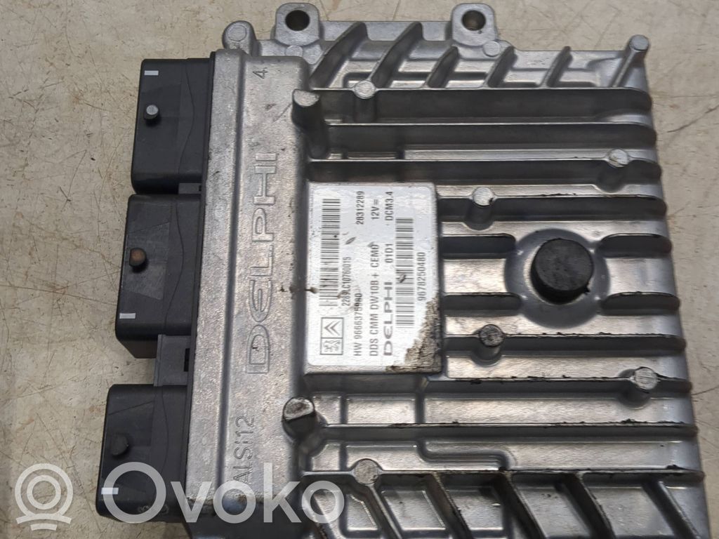 Peugeot 508 Engine control unit/module 