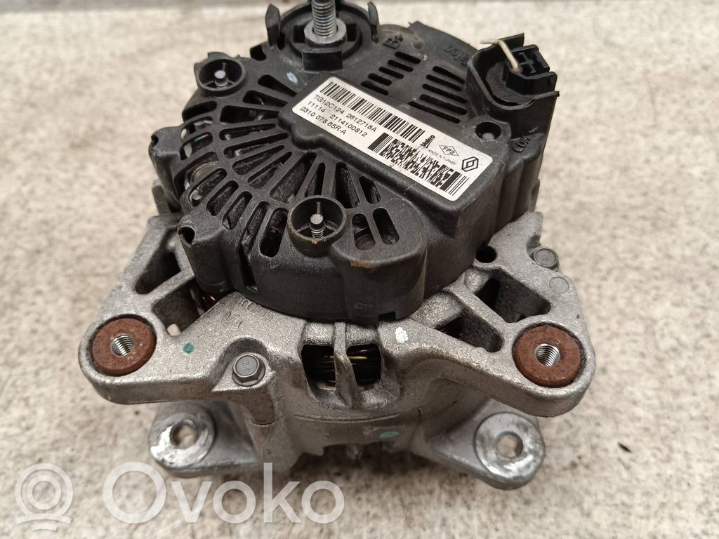 Renault Captur Ģenerators 