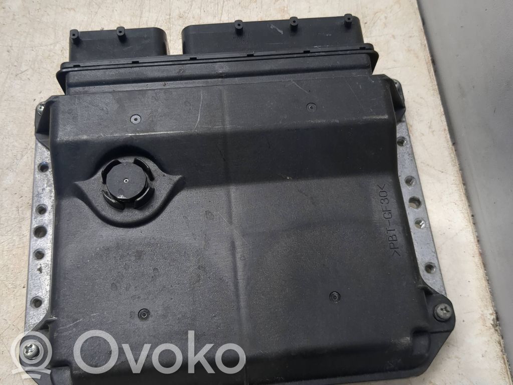 Toyota Auris 150 Engine control unit/module 