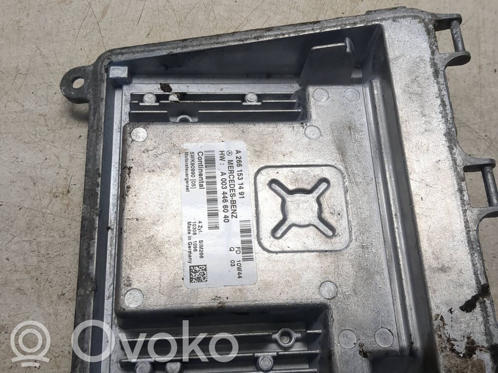 Mercedes-Benz C W204 Engine control unit/module 