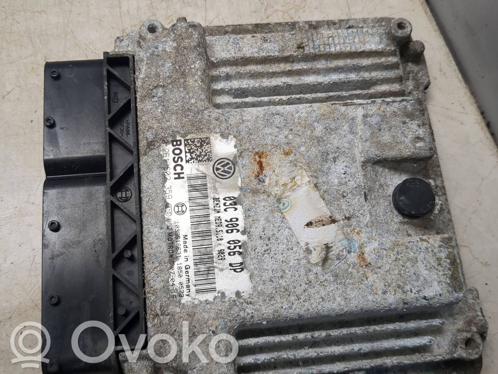 Volkswagen Golf V Engine control unit/module 