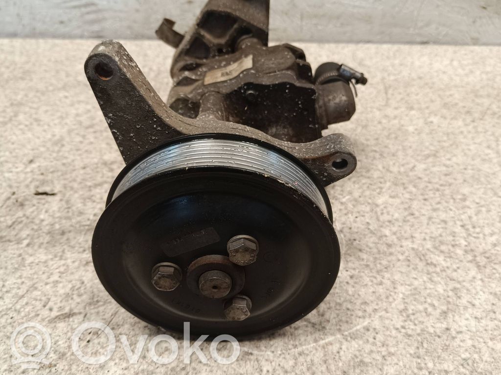 BMW X5 E70 Power steering pump 