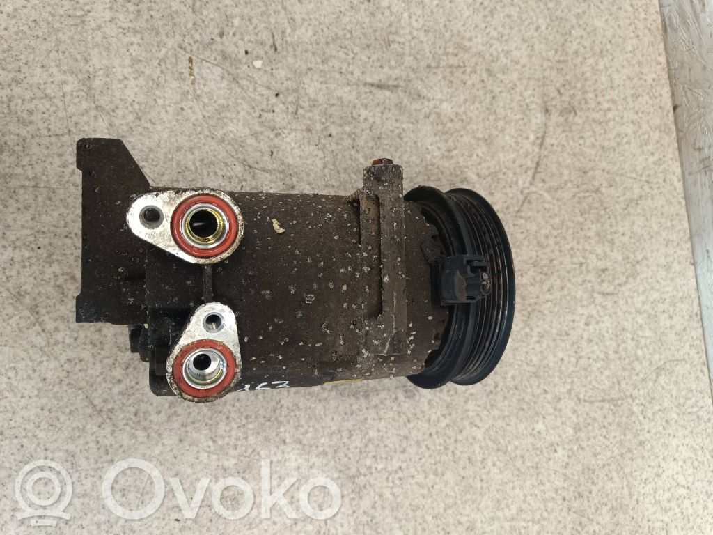 Iveco Daily 35.8 - 9 Air conditioning (A/C) compressor (pump) 