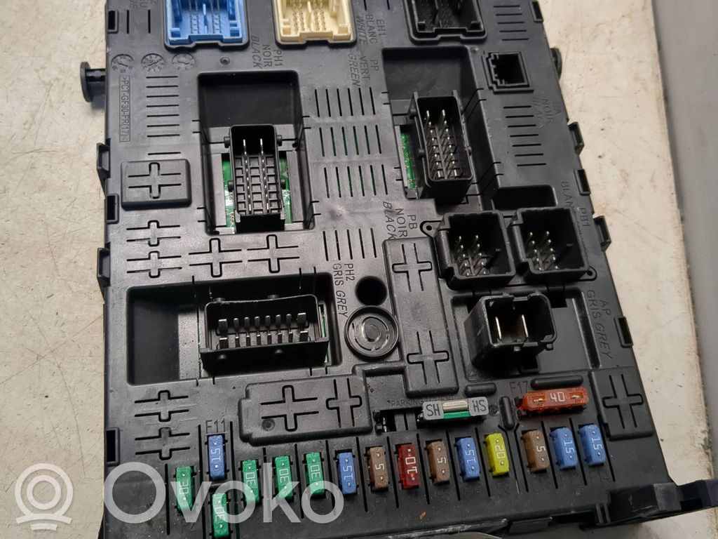 Citroen C4 I Comfort/convenience module 
