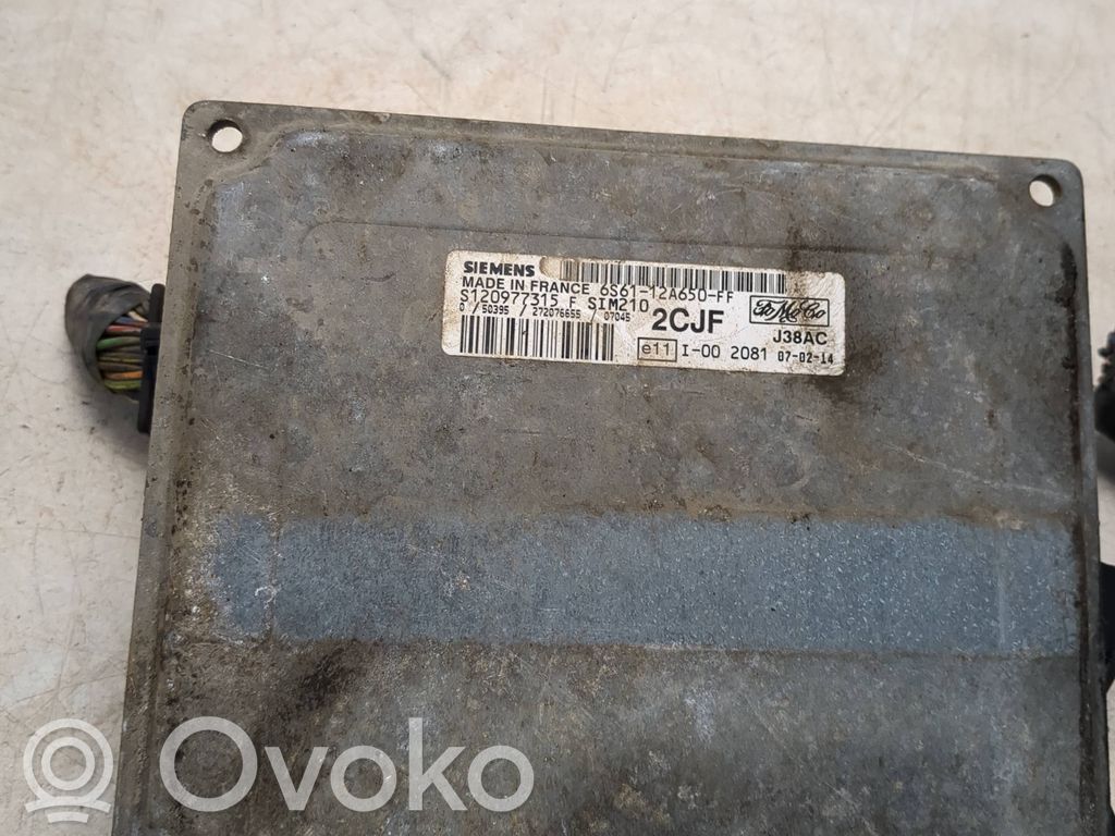 Ford Fiesta Engine control unit/module 