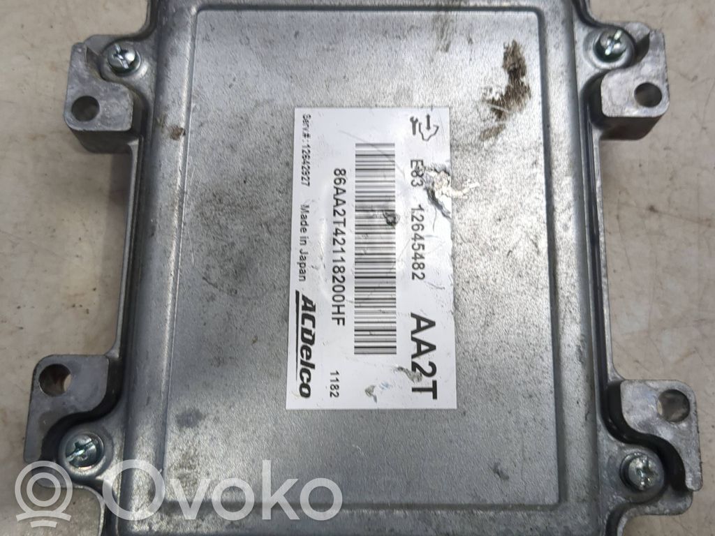 Opel Meriva B Engine control unit/module 
