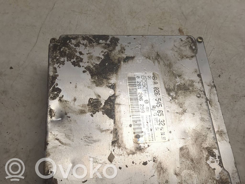 Mercedes-Benz E W212 Engine control unit/module 