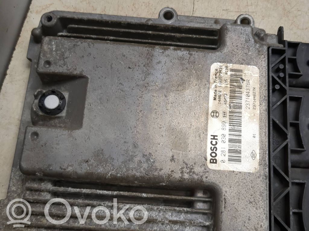Renault Clio III Engine control unit/module 
