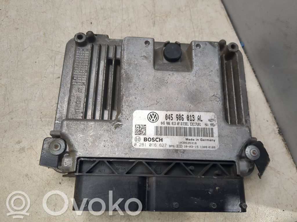 Skoda Fabia Mk2 (5J) Engine control unit/module 