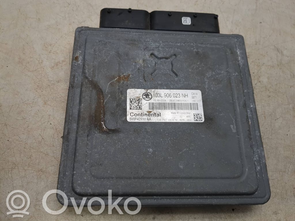 Skoda Fabia Mk2 (5J) Engine control unit/module 