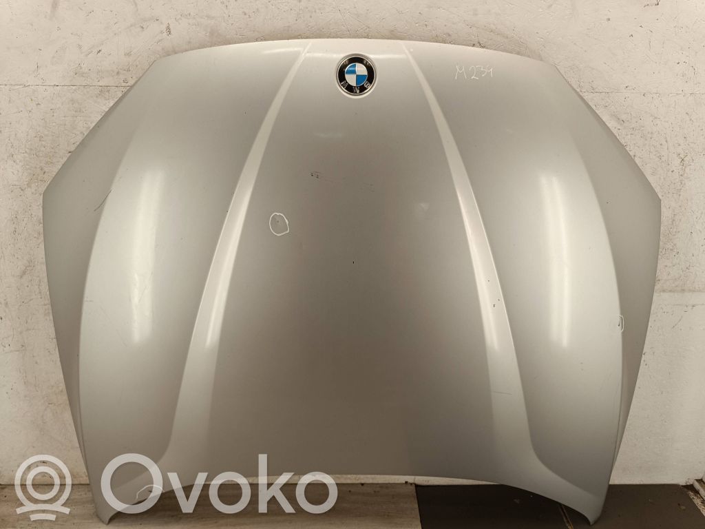 BMW X1 E84 Dzinēja pārsegs (vāks) 