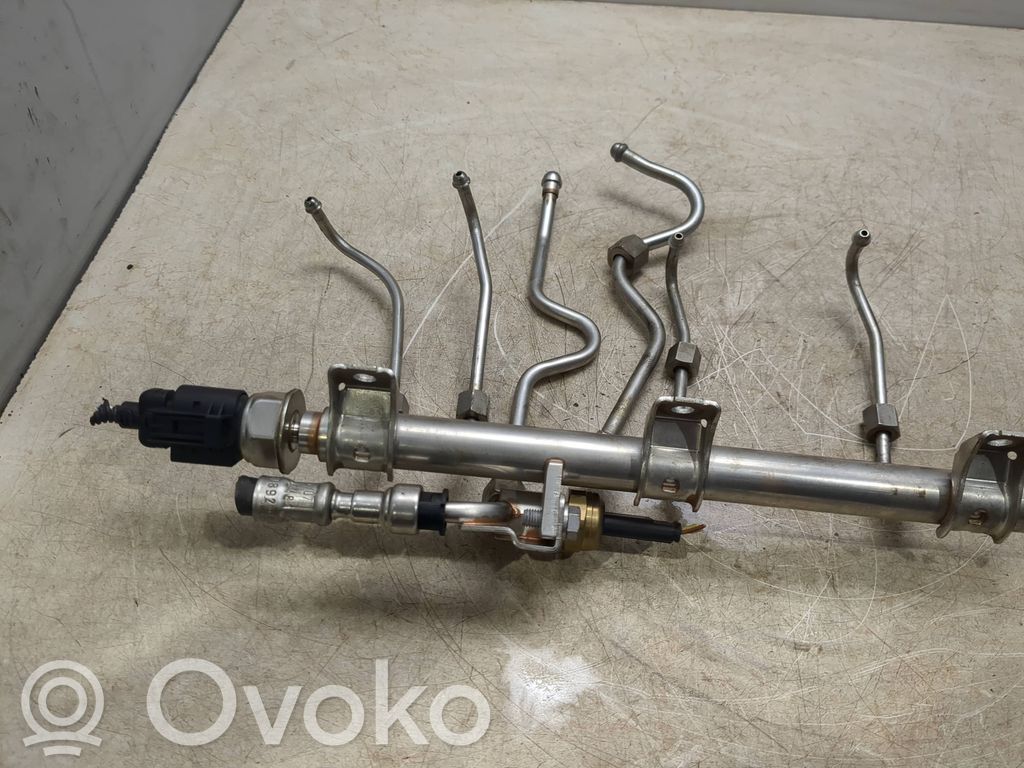 BMW 5 E60 E61 Fuel main line pipe 