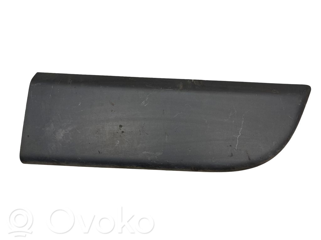 Nissan NV400 Apdaila priekinių durų (moldingas) 