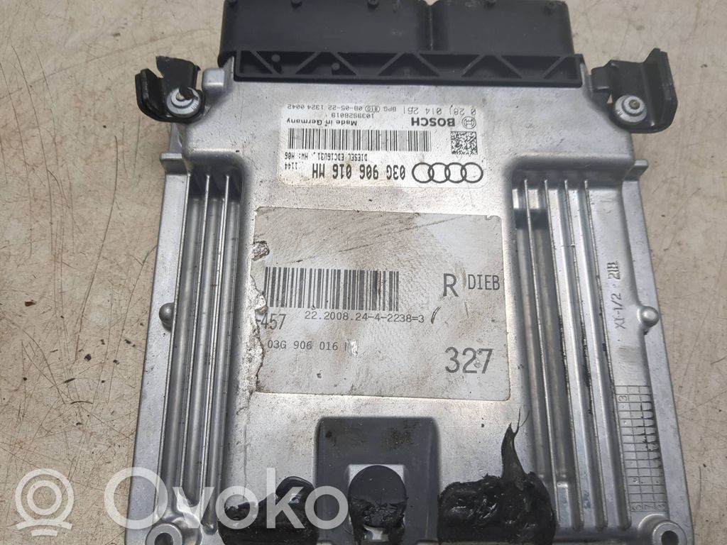 Audi A4 S4 B7 8E 8H Engine control unit/module 