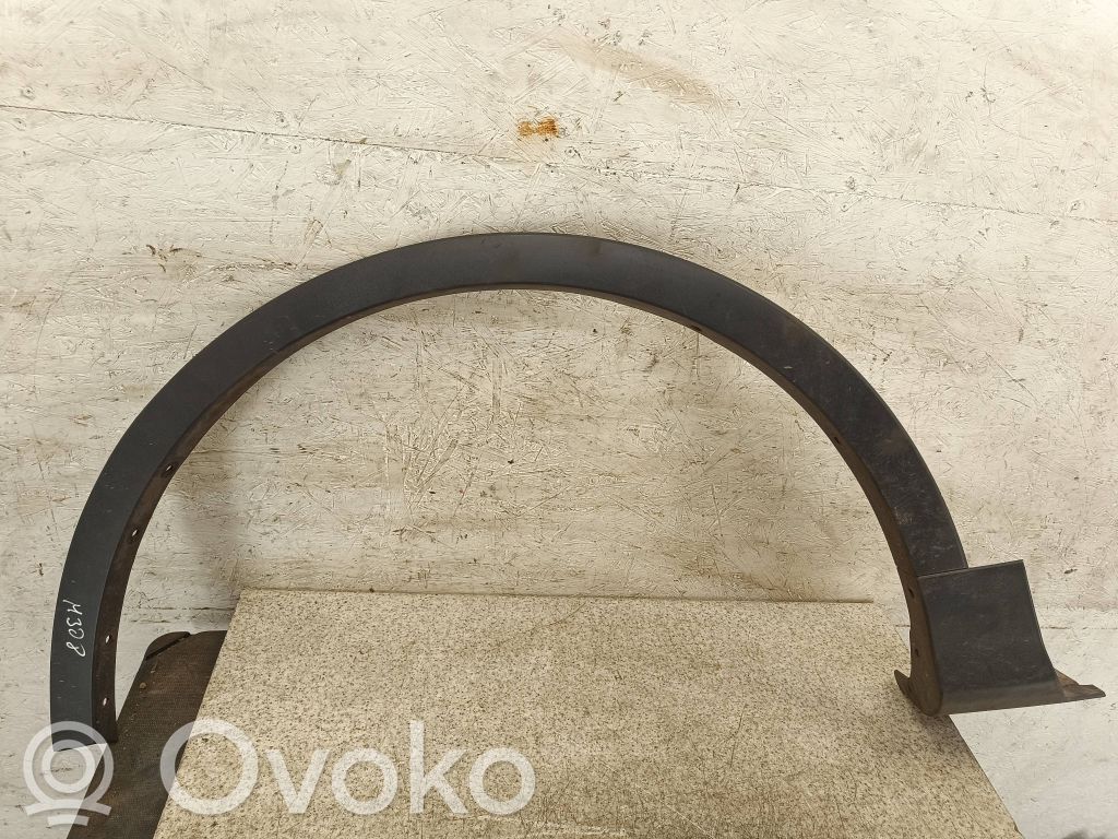 Ford Kuga II Облицовка арки 