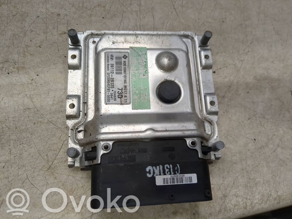Hyundai i30 Engine control unit/module 