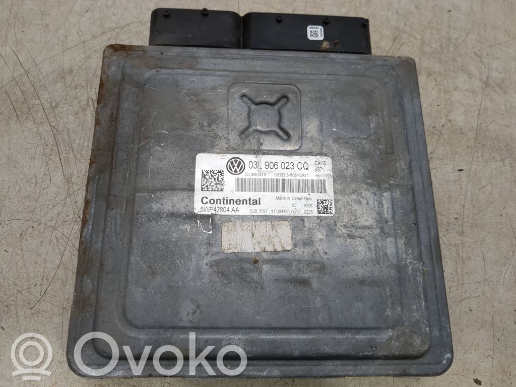 Volkswagen Golf VI Engine control unit/module 
