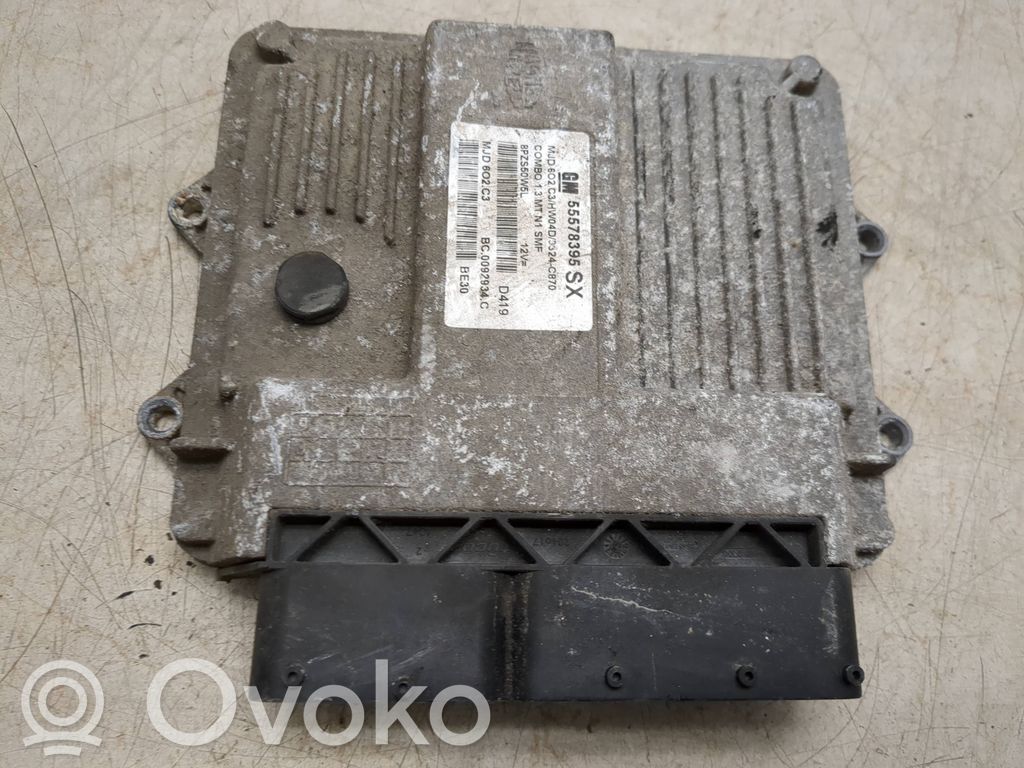 Opel Combo D Engine control unit/module 