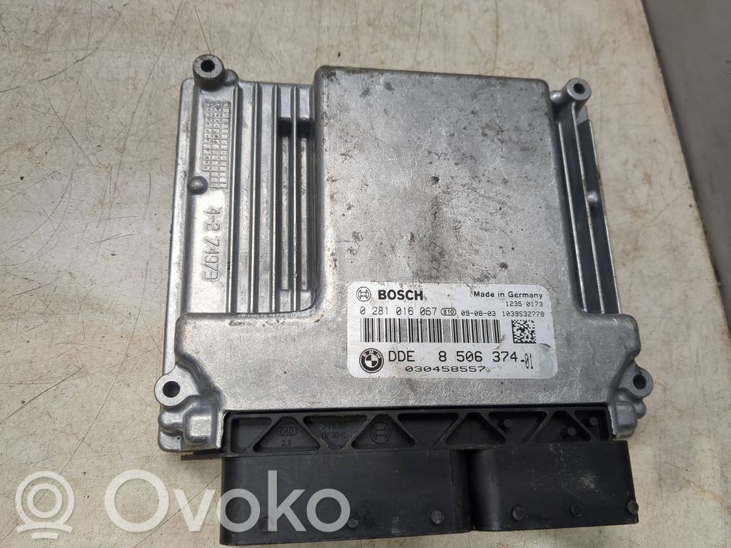 BMW 1 E82 E88 Engine control unit/module 