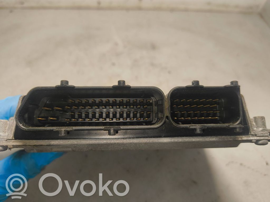 Skoda Fabia Mk2 (5J) Engine control unit/module 