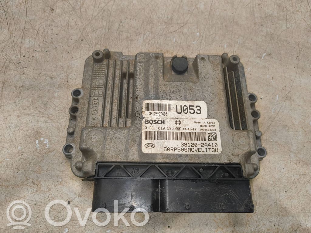 KIA Carens III Engine control unit/module 