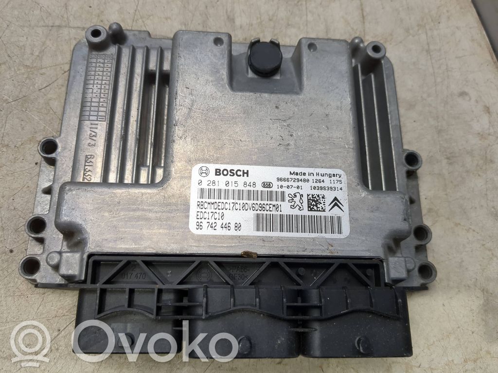 Citroen DS3 Engine control unit/module 