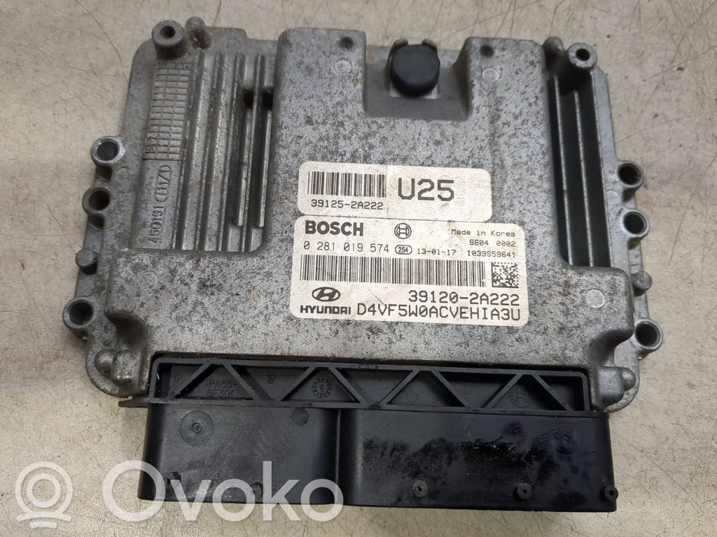 Hyundai i40 Engine control unit/module 