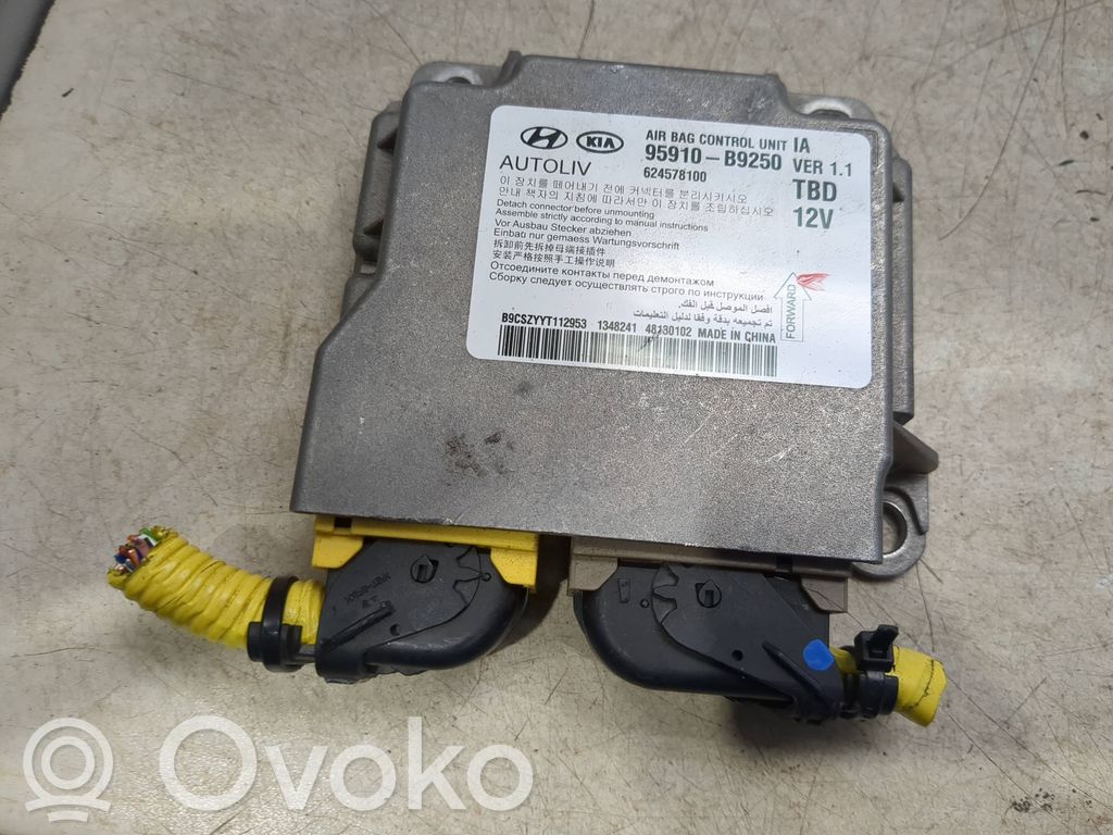 Hyundai i10 Airbag control unit/module 