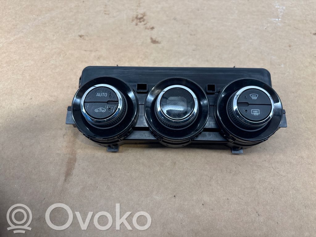 Opel Adam Climate control unit 
