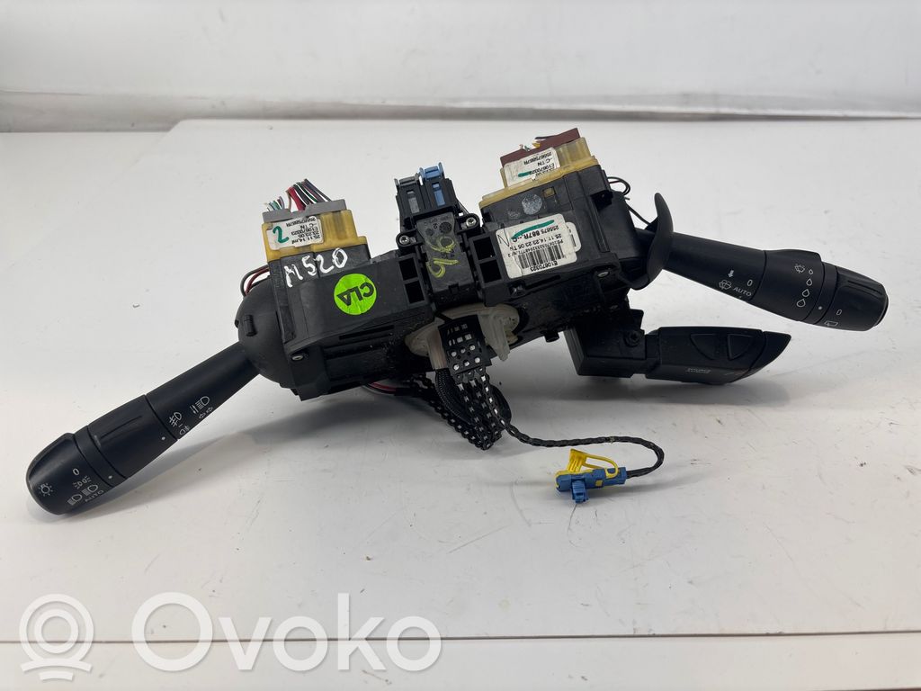 Renault Captur Indicator stalk 