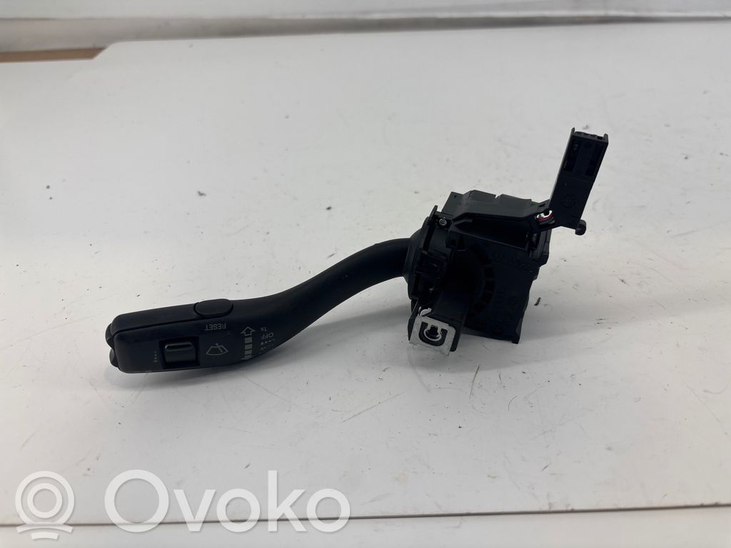 Audi A3 S3 8P Wiper control stalk 