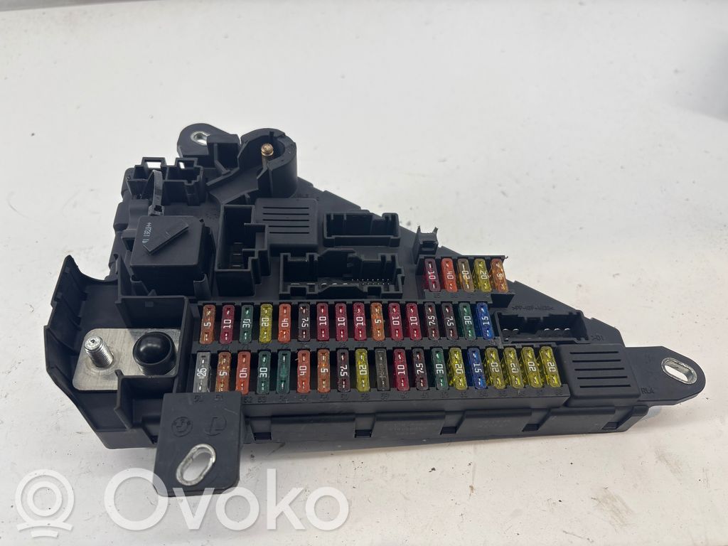 BMW 5 E60 E61 Fuse module 