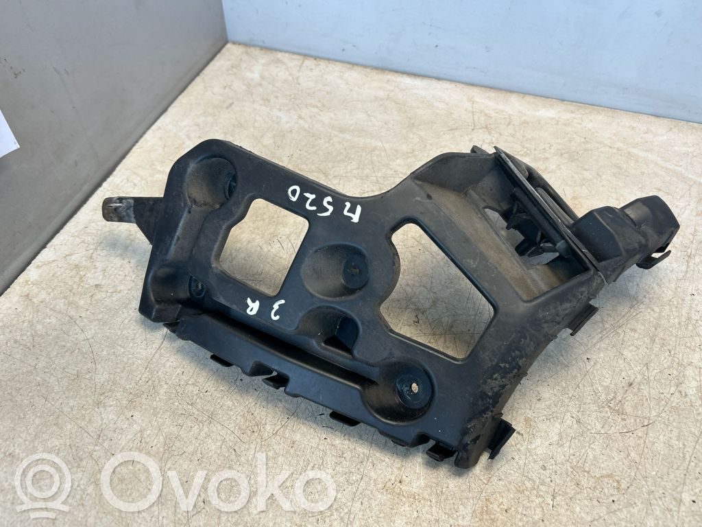 Renault Captur Takapuskurin kannake 