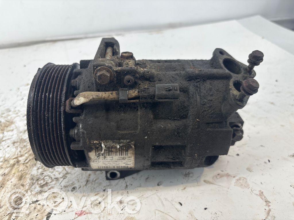 Renault Trafic II (X83) Air conditioning (A/C) compressor (pump) 