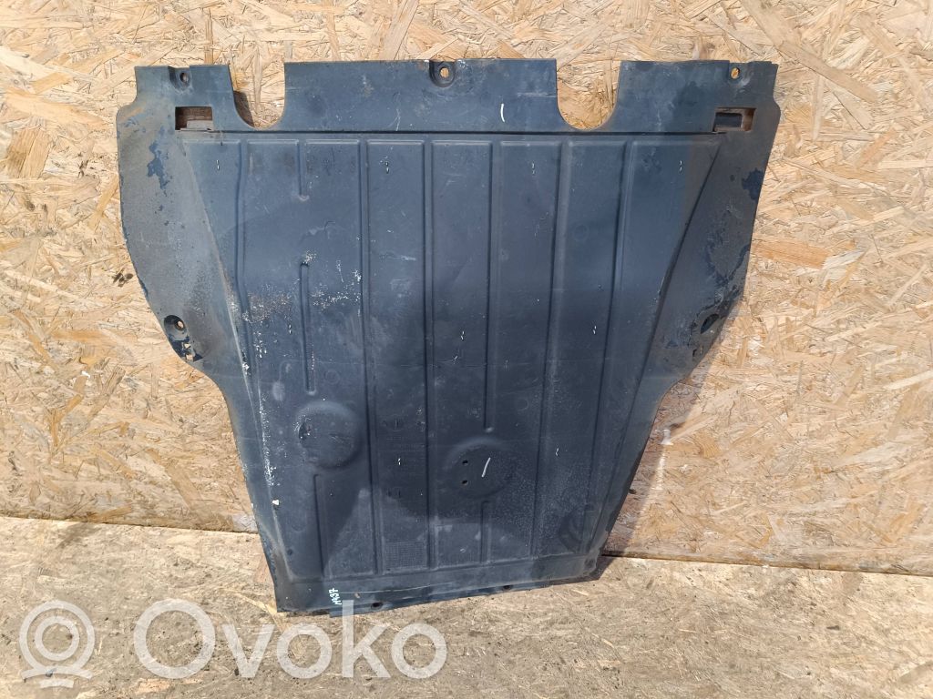 Renault Clio IV Engine splash shield/under tray 