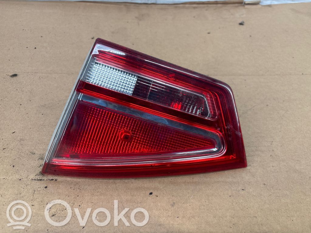 Ford B-MAX Takaluukun takavalot 