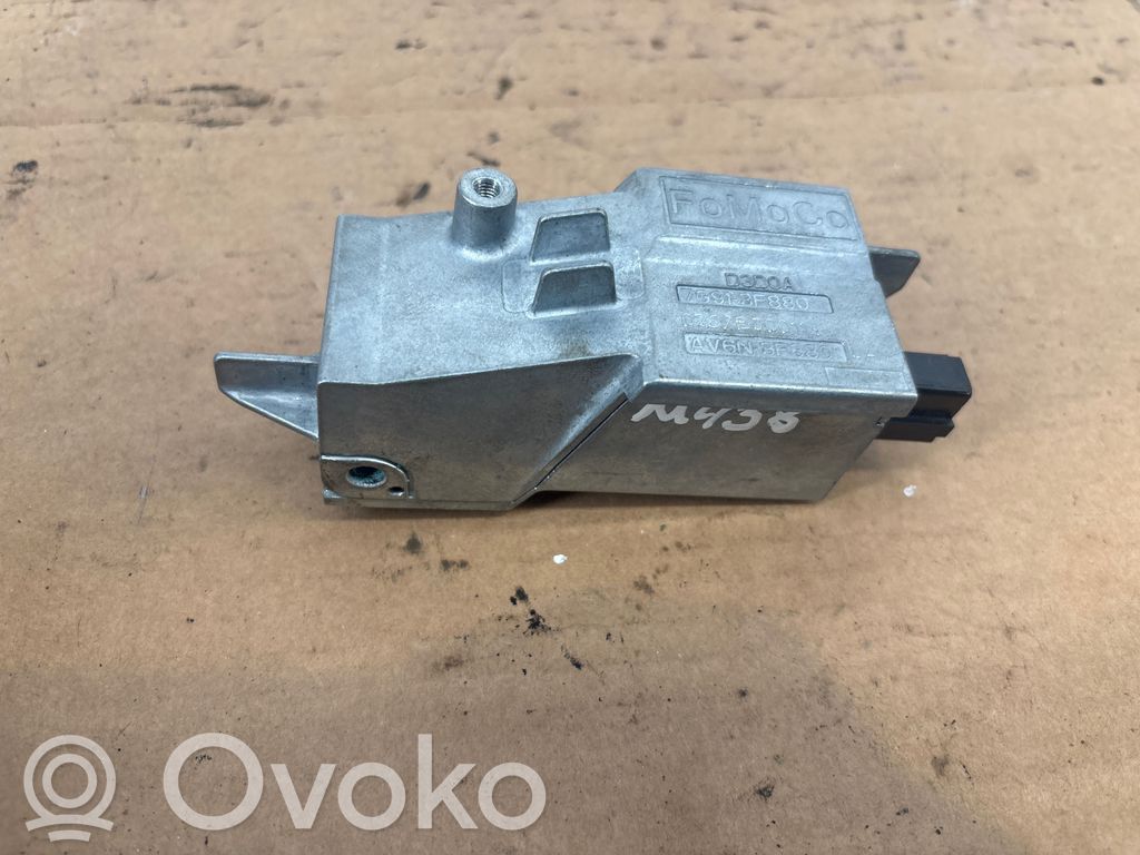 Ford Kuga II Ohjauspyörän lukitus 