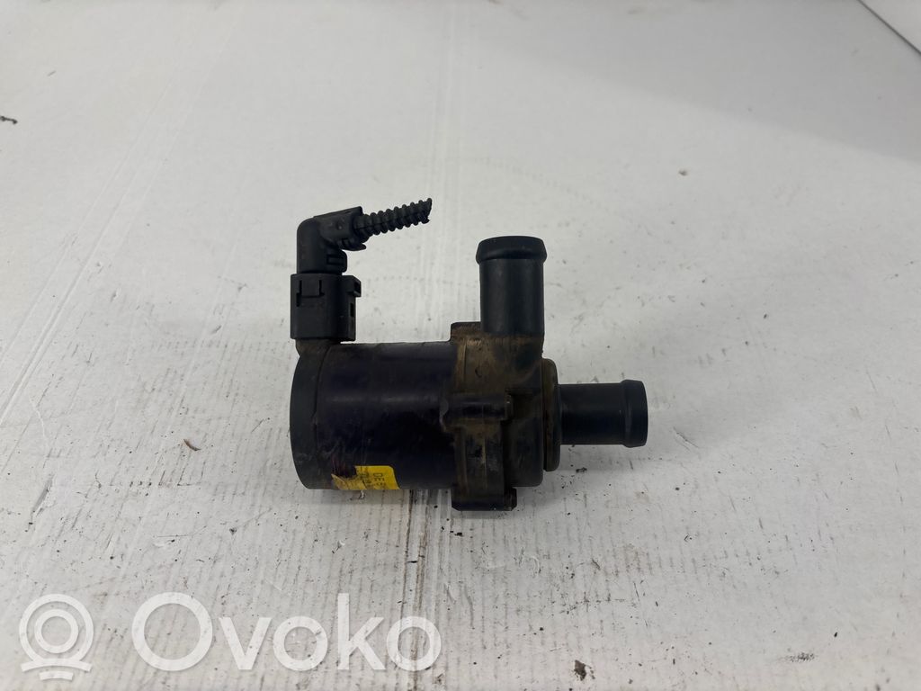Audi Q7 4L Pompa cyrkulacji / obiegu wody 